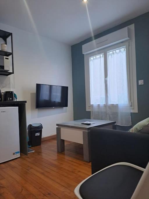 T2 Tom Krist. / Circuit 24H / Oasis /Antares Apartment Le Mans Exterior photo